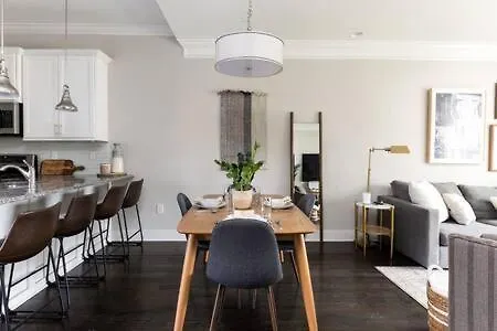 The Belmont House - Cozy & Close To Everything Nashville 0*,  United States